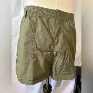 EUC CQR Cargo Shorts Men’s Size XL. Olive Green. 5” Inseam